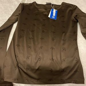 Long sleeve Adidas shirt, Silky material.